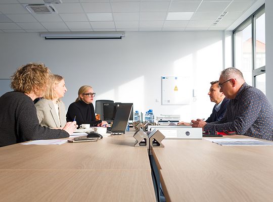 Zespół zarządzający w BCU w Lęborku sprawdza gotowość do startu szkoleń.